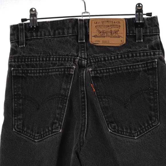 Vintage Levi 10950 Relaxed Fit Tapered Leg Orange Tab 5 Short - Picture 9 of 12